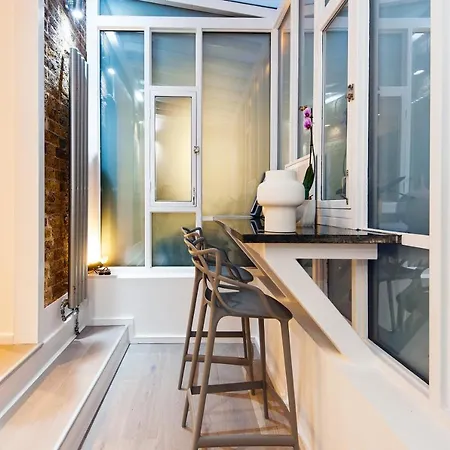 Welcome London Seven Dials Exterior photo